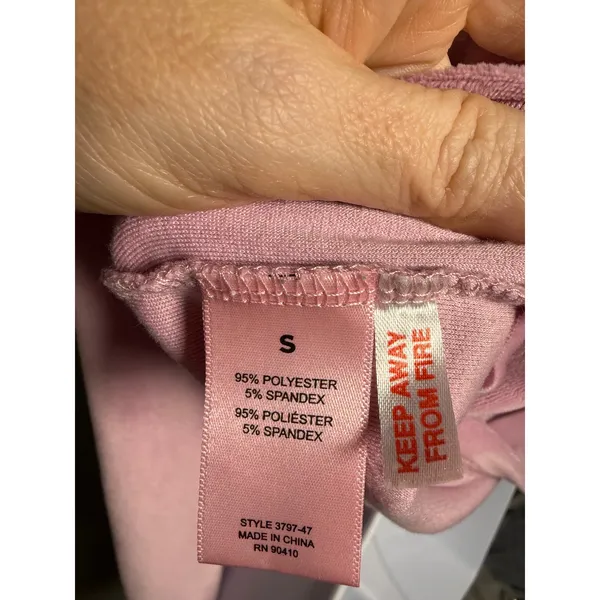 Juicy Couture Pink‎ Velour Rhinestone Logo Long Sleeve Top Y2K - Image 6