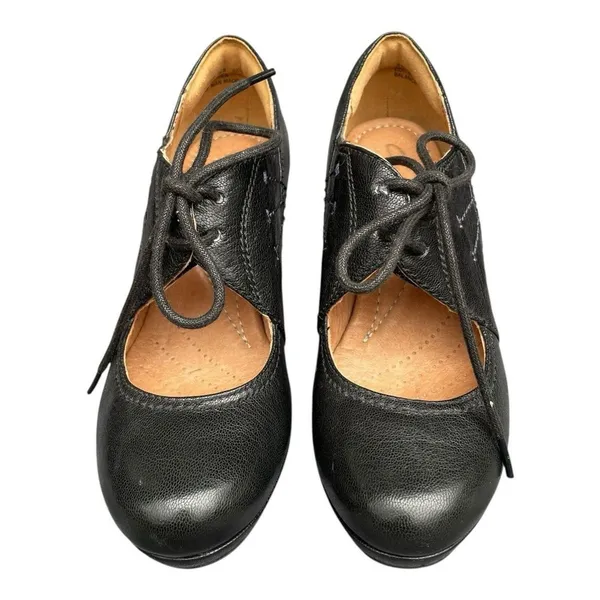 Clarks Artisan Sz 5.5 Platform Pumps Black Leather Laces Academia Preppy Witchy - Image 9
