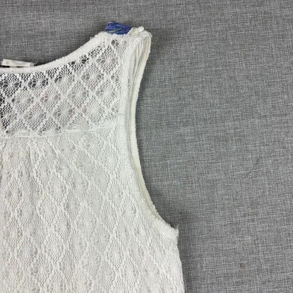 Akemi + Kin Tank Top Womens‎ S White Scoop Neck Lace Anthropologie Lined Boho - Image 12