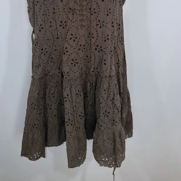 Free People Olive Green Eyelet Lace Up Tiered Mini Dress Size 6 Boho Cottagecore - Image 3