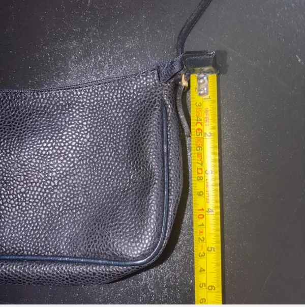 Black Leather Shoulder Bag - Image 8