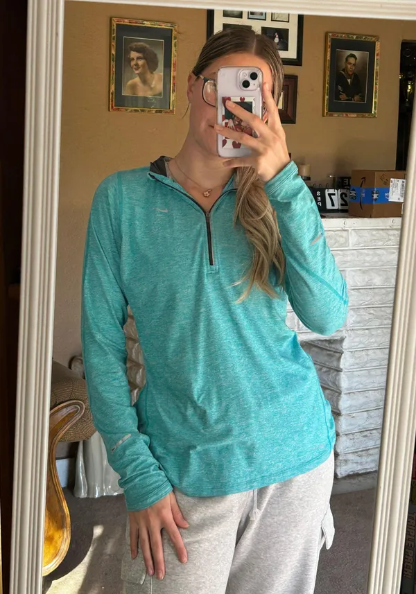 Dri-Fit Quarter-Zip Pullover - Image 3