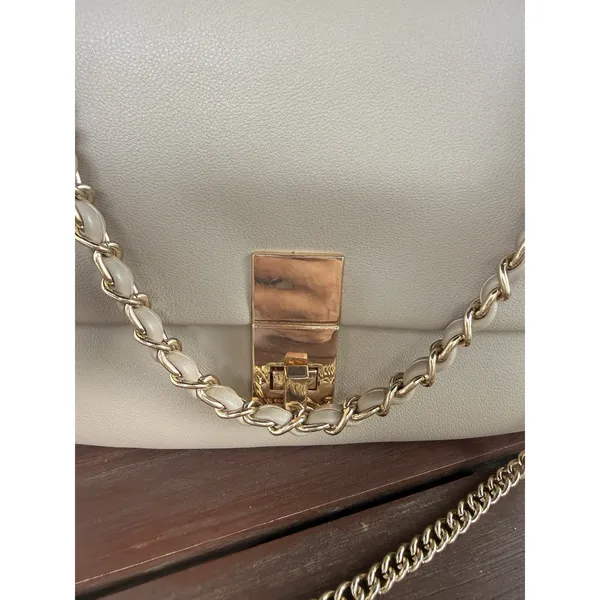Beige Crossbody Shoulder Bag Gold Chain Strap Flap Clasp Faux Leather - Image 6