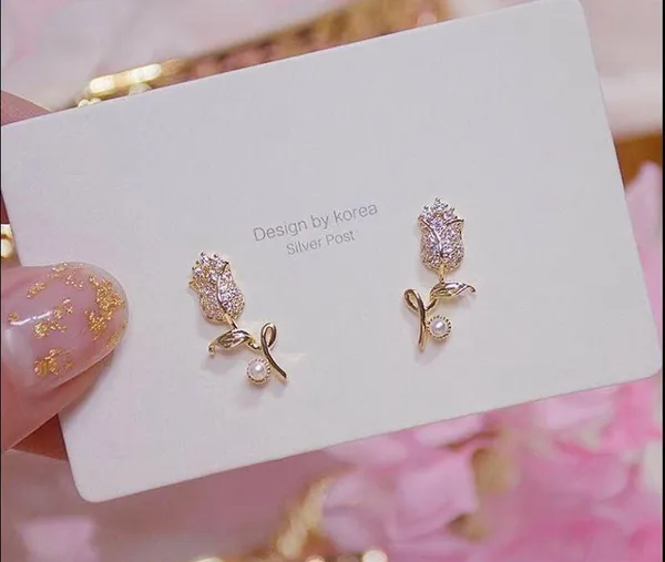 Women's Rose Flower Gold Stud Earrings - Image 3