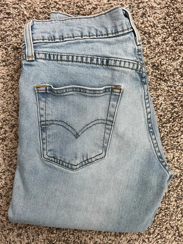 Levi’s 511 Straight Leg Jeans - Image 9