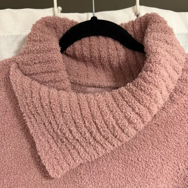 Barefoot Dreams Womens Cozychic Rose Quartz Cowl Neck Shirt Pullover Sweater - Image 4