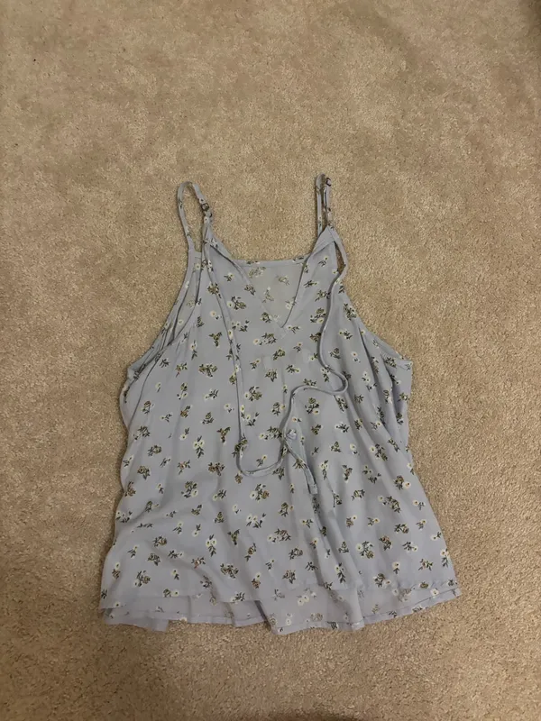 Hollister Tank Top Floral Blue - Image 2