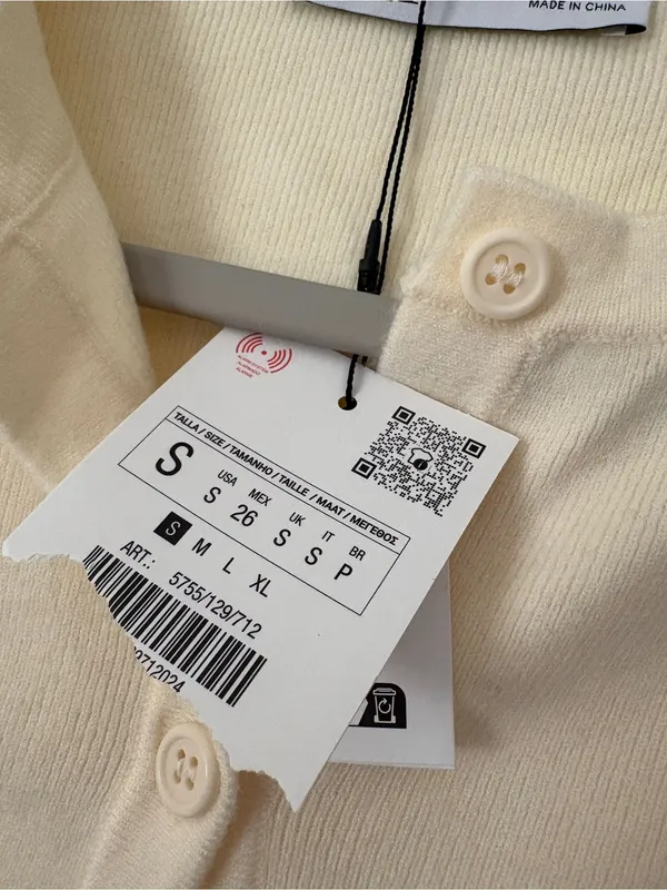 Zara Lightweight Cream Button-Up Cardigan - Image 3