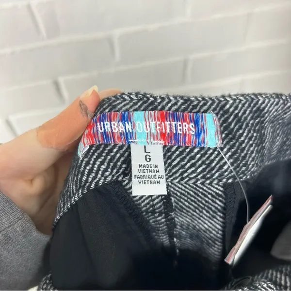 NWT Urban Outfitters Herringbone Wide Leg Knit Trouser Pants Size L - Image 3