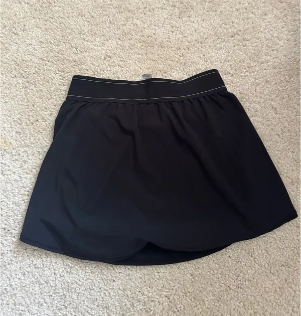 Black Alo Yoga Tennis Skirt - Image 2