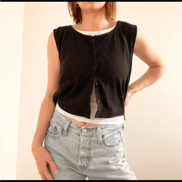Vintage Button Front Black Cropped Tank Top Size M - Image 2