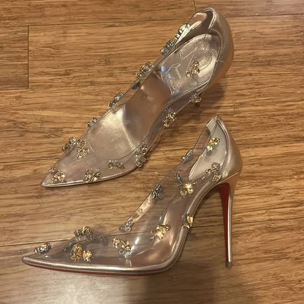 Christian Louboutin Degraqueen Clear Pointed Toe Pump size 38.5 - Image 3