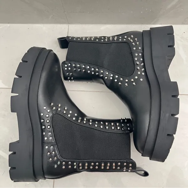 NEW ZARA Studded Chunky Moto Boots Black Chelsea Vegan Leather m size 6 / 36 EU - Image 3