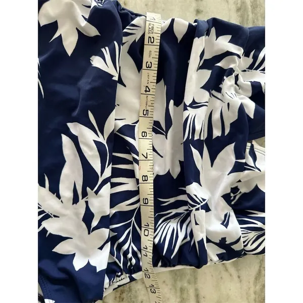 CUPSHE Women's One Piece Swimsuit V-Neck Floral Navy Blue & White Size S - Image 3