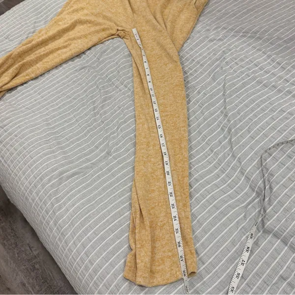 Kittenish orange joggers large‎ - Image 4