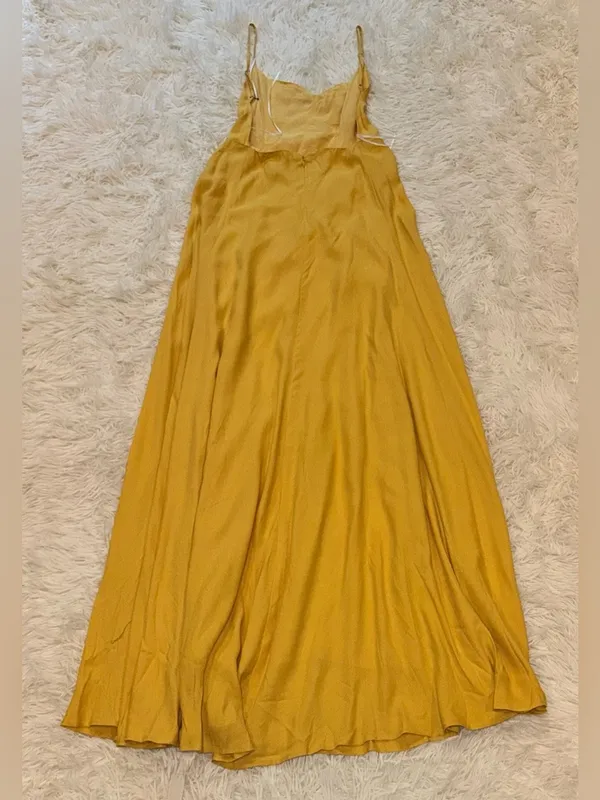 NEW Reformation Thistle Dress buttercup butter yellow size 4 - Image 6