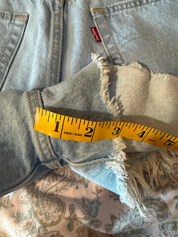 Levi’s 501 Denim Shorts - Image 6