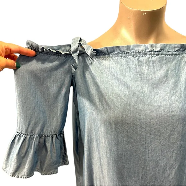 RARE💎 Crown & Ivy| XS | Tie Strap Cold Shoulder Bell Sleeve Chambray Mini Dress - Image 2