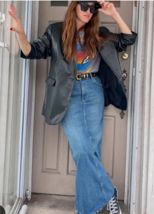 Denim Pencil Skirt - Image 3