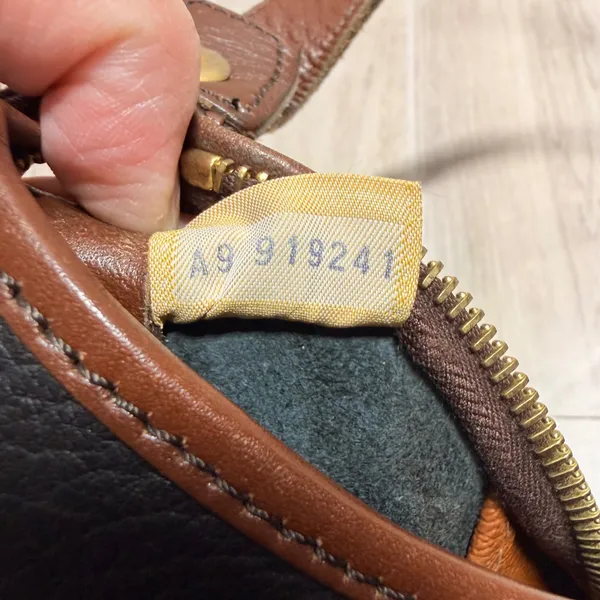 Vintage Dooney & Bourke All Weather Leather Hobo Bag Black‎ Brown Made in USA - Image 9
