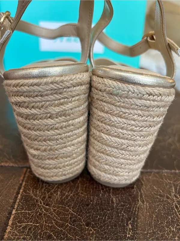 Ankis Metallic Gold Crisscross Straps Ankle Buckle Espadrille-Style Wedge Sandal - Image 5