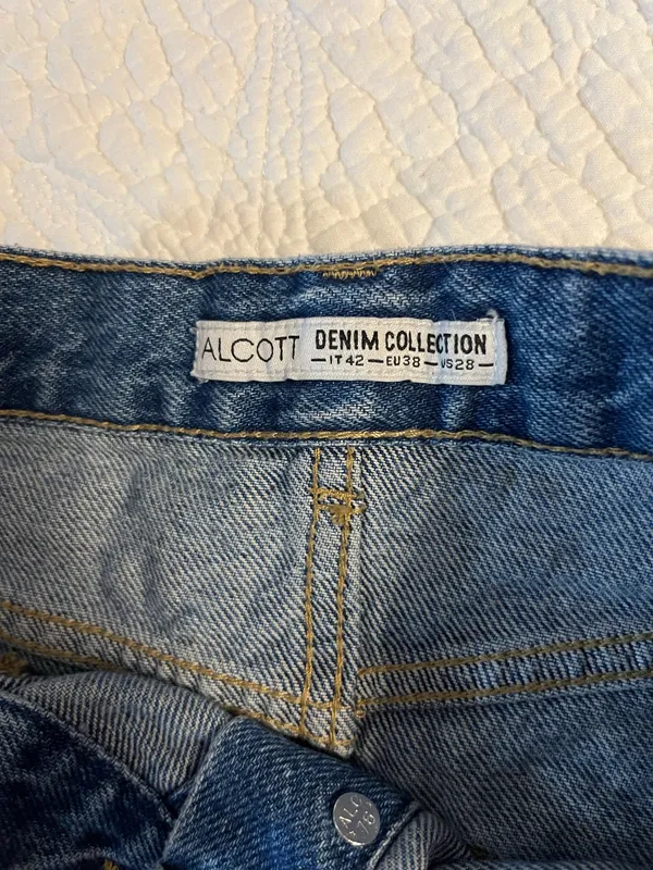 Vintage Alcott denim mini skirt- button down - Image 2
