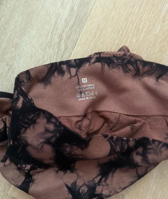 SHEIN Brown Black Tie-Dye Scrunch Workout Shorts M - Image 4