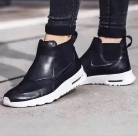 Nike Air Max Thea Mid boots Leather Black/White Slip-On Sneakers Reflect Sz 8.5 - Image 8