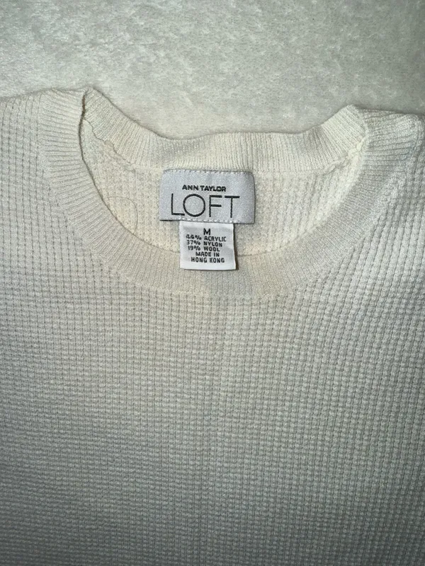 Loft Long Sleeve Women’s Blouse Medium Ann Taylor  - Image 2