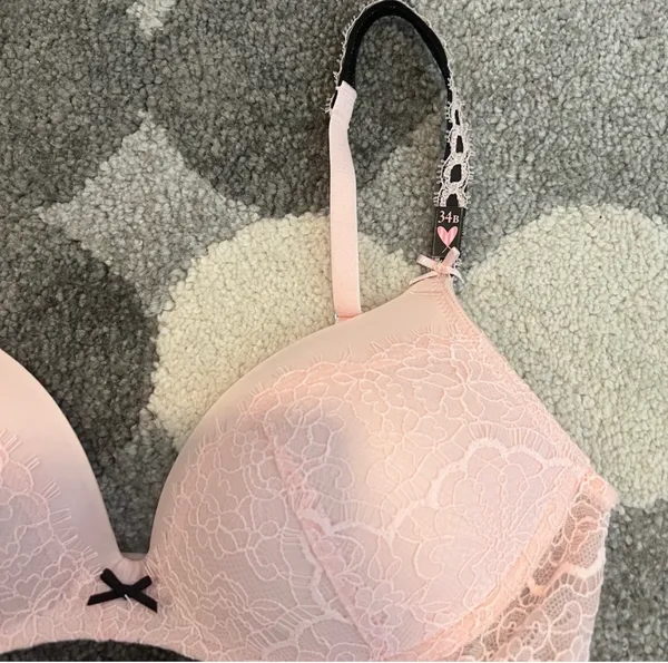 Victoria's Secret Lightly-Lined Wireless Bra - Image 3