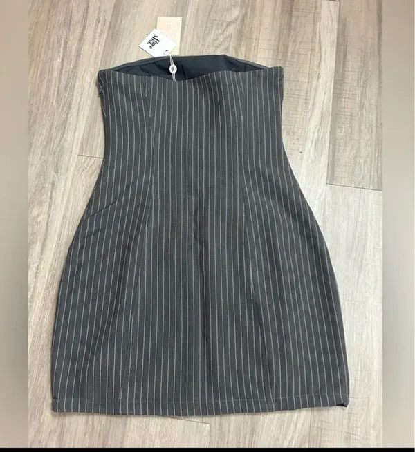 Tiger Mist NWT Briel Dress Pinstripe - Image 5