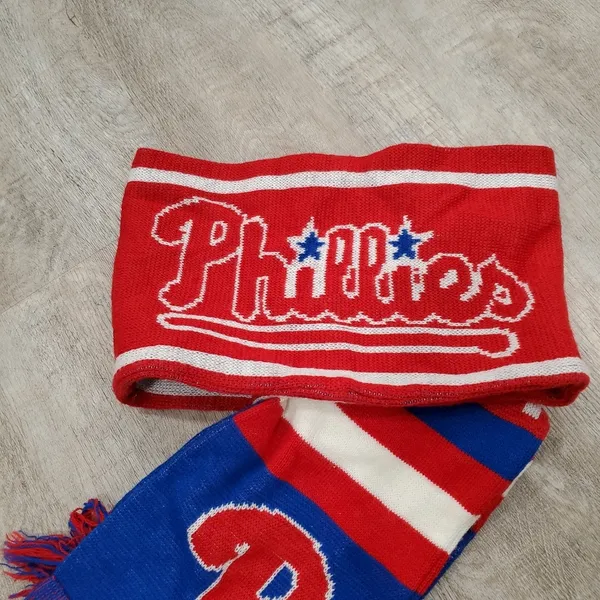 Philadelphia Phillies Red and Blue Wool Scarf - Image 2