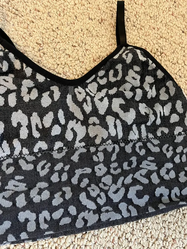 Workout cheeta print crop top Gray - Image 2