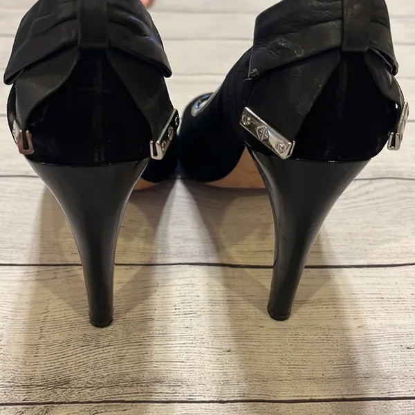 Heels Size 9 - Image 5