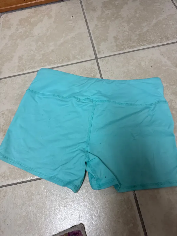 Spandex shorts Green - Image 2