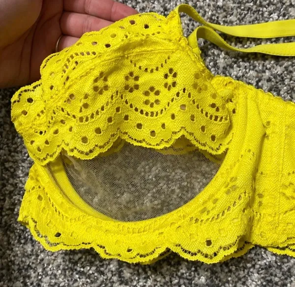Savage X Fenty Bombshell Broderie Unlined Lace Balconette Bra - Image 3