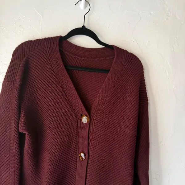 Victoria Beckham Knit Cardigan Sweater Burgundy Button Front V Neck Size 2 Large - Image 2