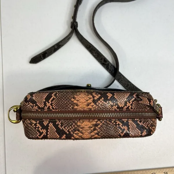 Madewell The Transport‎ Camera Bag Colorblock Snake Embossed Edition Rusted Tin - Image 7