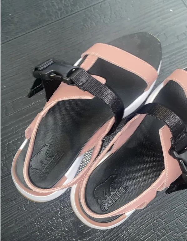 SOREL Women's 8.5 Kinetic Impact Sling Sandals Eraser Pink/White - Image 6