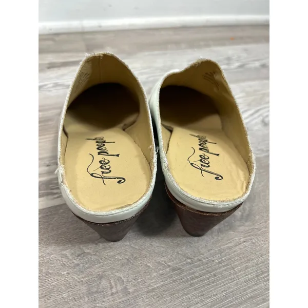 Free People New Frontier Western Mules In White Patent Leather EU 36.5/US Size 6 - Image 5
