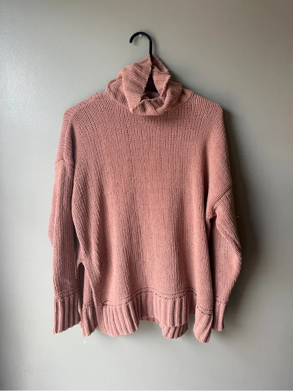 American Eagle Aerie Pink Chenille Turtleneck Sweater Women’s XS/TP - Image 2