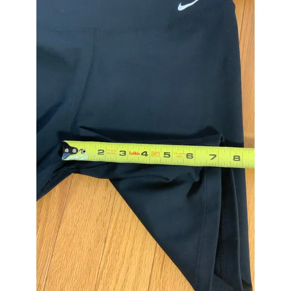 Nike Training Shorts NWT‎ size medium - Image 4