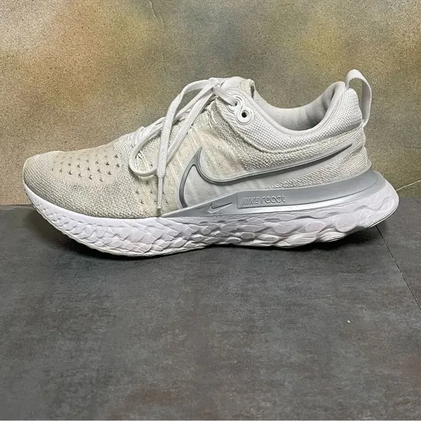 Nike React Infinity Run Flyknit 2 Women's White Sneakers Size 7.5 - Image 12