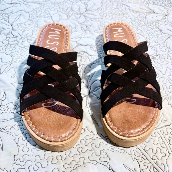Musse & Cloud Black Suede Crisscross Platform Slide Sandals Sz 41 US 10 🧡 - Image 11