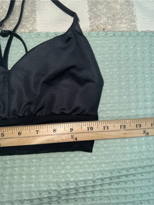 Alo‎ Yoga Lavish sports bra XS - Image 2