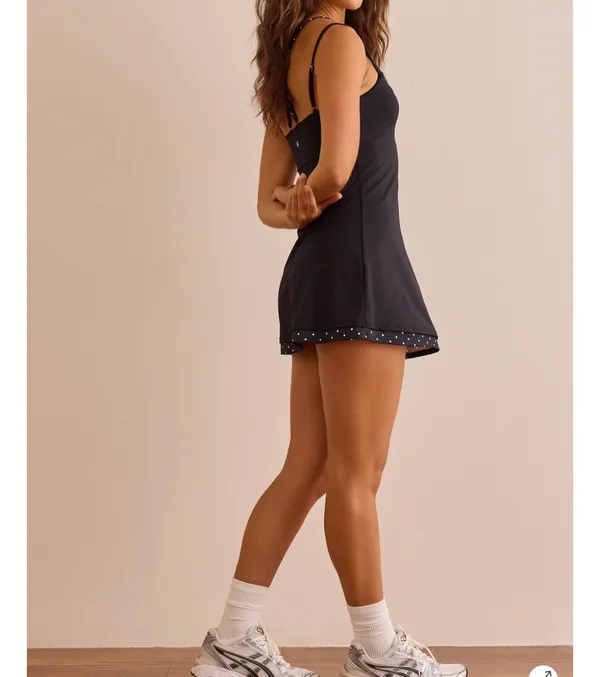 Black athletic dress - Image 3