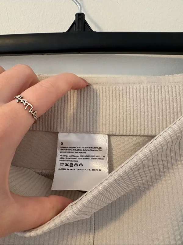 Lululemon Brushed Softstreme Ribbed Zip Flare Pants Size 6 - Image 6