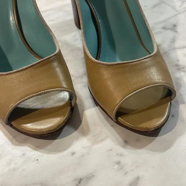 Studio pollini Elegant Tan Peep-Toe Heels khaki tan sz 38 made in Italy - Image 4