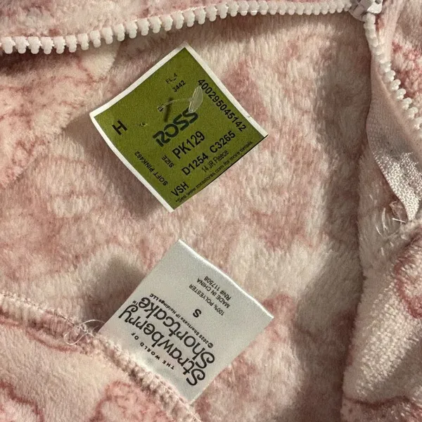 Strawberry Shortcake fuzzy soft quarter zip fleeced sweater pullover sweatshirt - Image 9