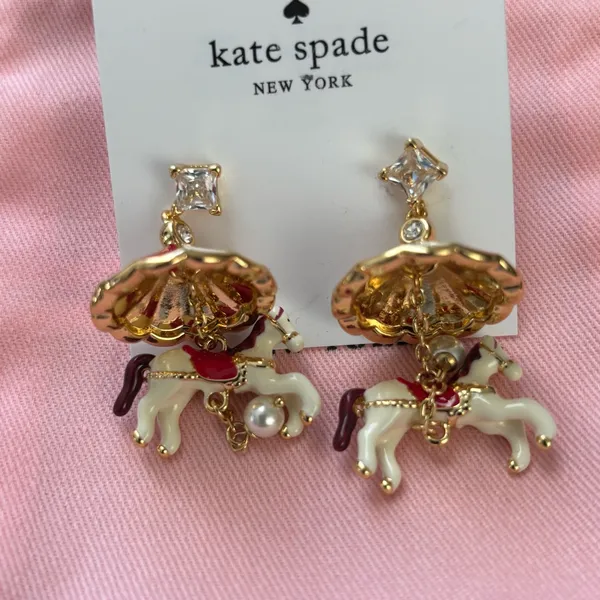 NWOT kate spade Carousel Horse Drop Earrings in Red, Cream & Gold - Image 4